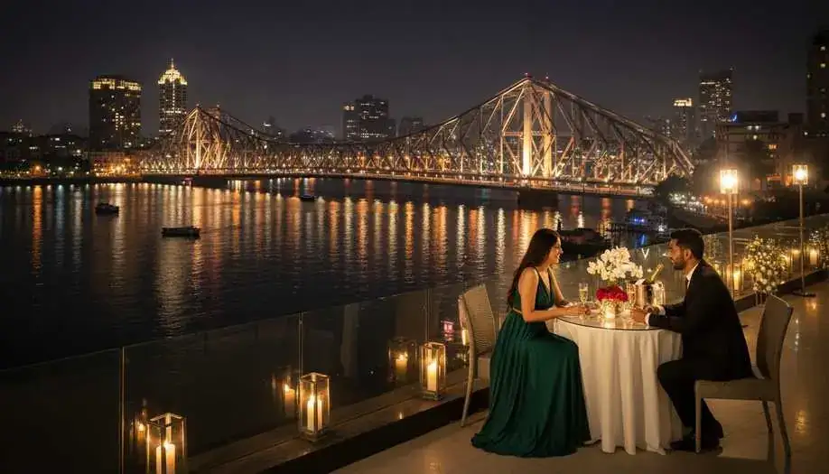 Luxury dating in Kolkata with Howrah Bridge